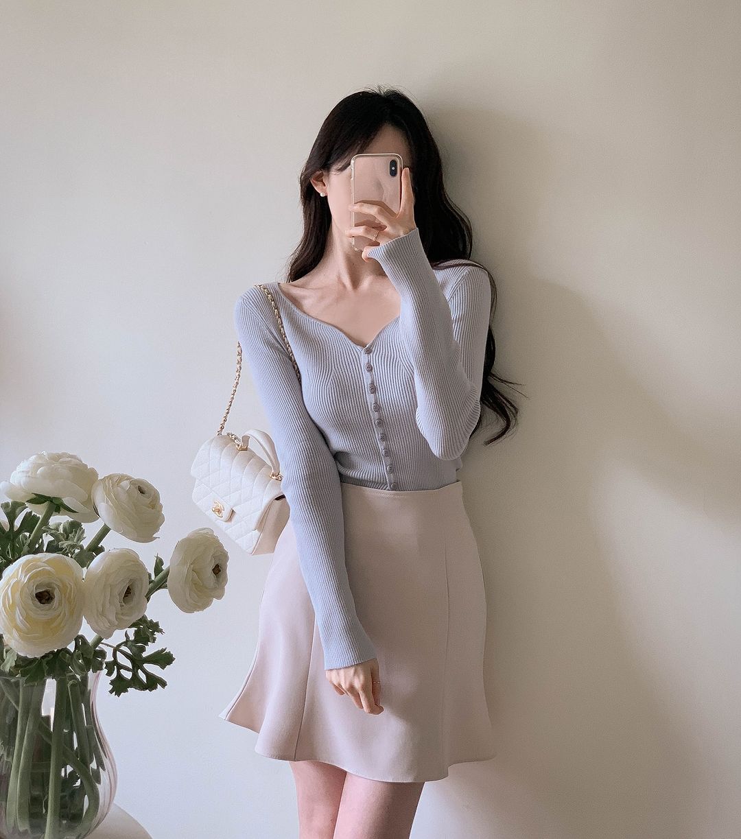 Mùa đông chẳng có nhiều quần áo, tôi cứ áp dụng theo công thức 2-1-1, đi làm hay đi chơi đều đẹp - 9
