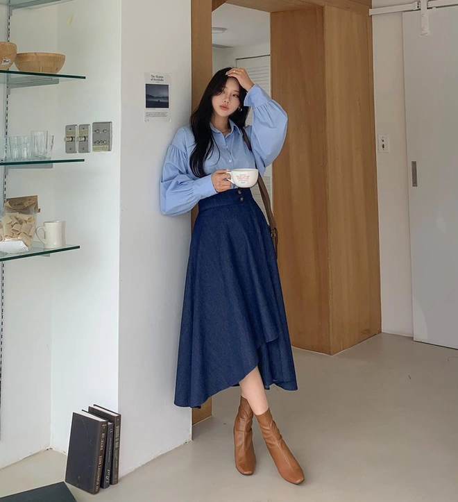 Chân váy siêu tôn dáng khi phối cùng áo sơ mi: 4 "cặp bài trùng" này đảm bảo thanh lịch, cuốn hút khỏi bàn - 8