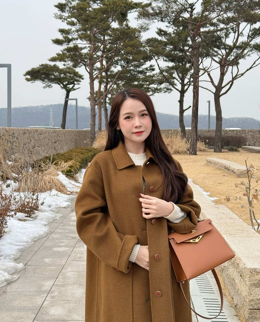 Hot girl Việt 30 tuổi đã có 50 tỷ, nhìn "gia tài" túi hiệu khiến nhiều người "loá mắt" - 10