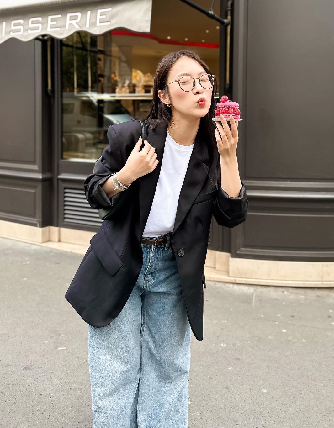 Mỹ nhân Việt thi nhau lăng xê 4 kiểu áo khoác này vào mùa lạnh, chỉ cần 1 cái thôi là mặc đẹp cả mùa! - 4